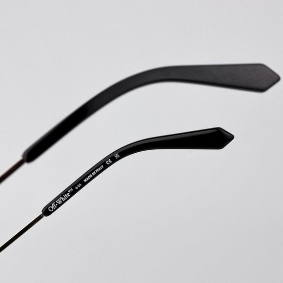 Off-White MIAMI Men Sunglasses – Gold Oval Frame with Grey Lenses | Model - Picture 7 of 11